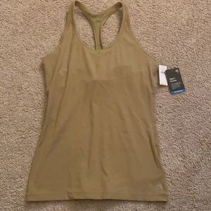 GapFit Breathe Rib Shelf Tank - Small - NWT